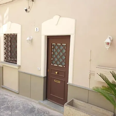 Della Rotonda Apartman *